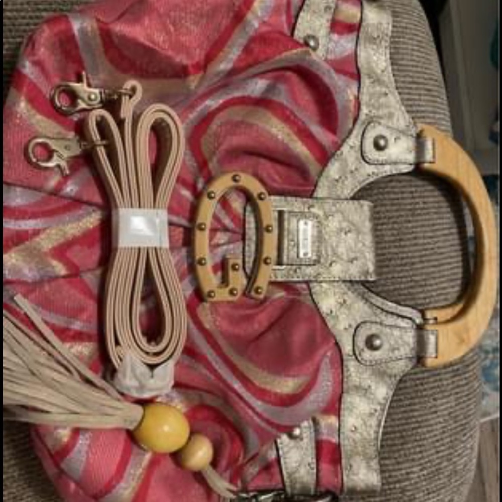 Women’s handbag
